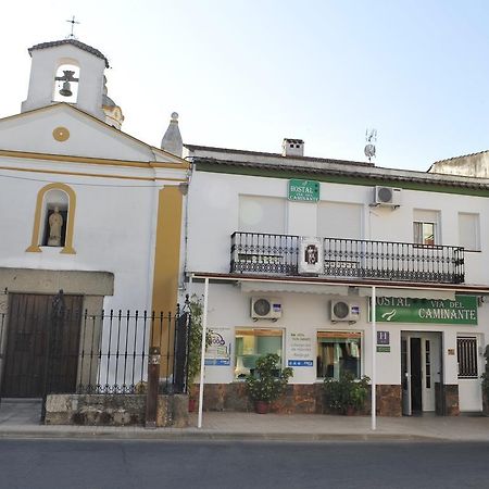 Hostal Via Del Caminante Madrigalejo Dış mekan fotoğraf