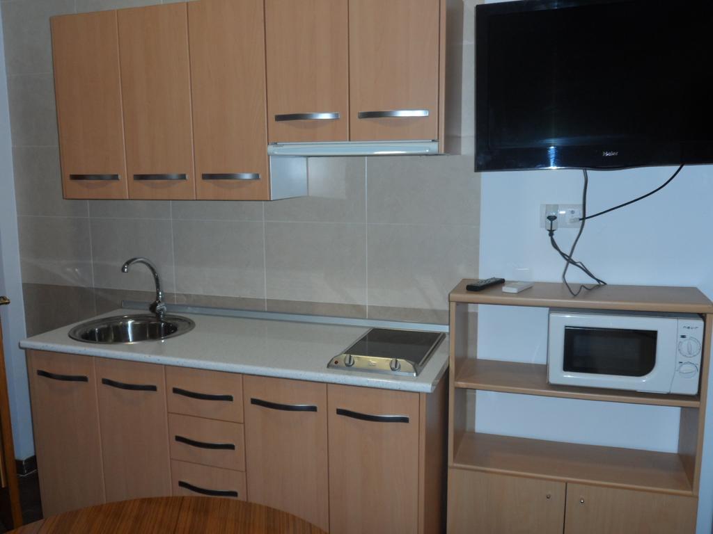 Hostal Via Del Caminante Madrigalejo Dış mekan fotoğraf