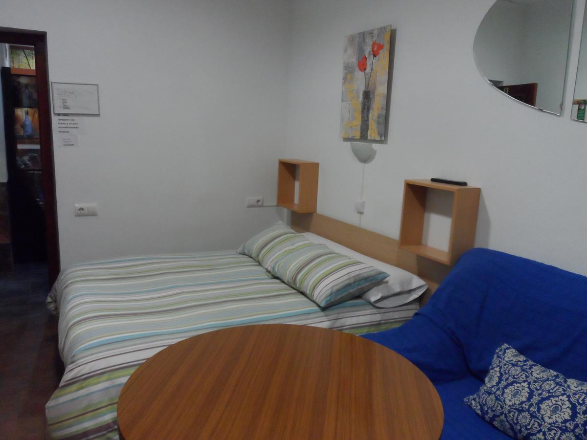 Hostal Via Del Caminante Madrigalejo Dış mekan fotoğraf